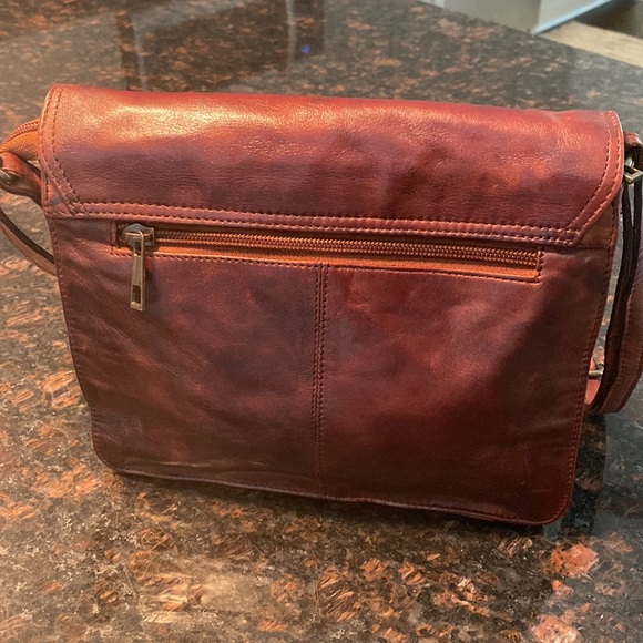 Handmade Leather Crossbody Purse - Picture 6 of 7